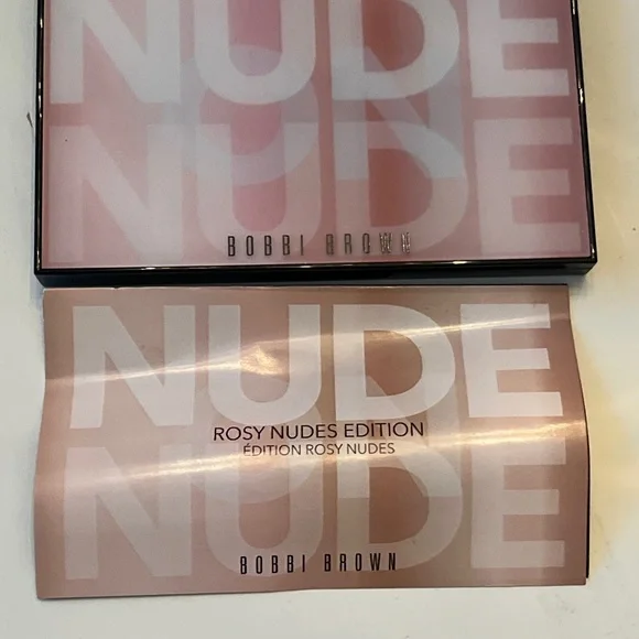 Bobbi Brown Make Up Palettes - Picture 2 of 3